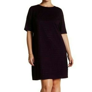 London Times, Short Sleeve Geo Burnout Shift Dress